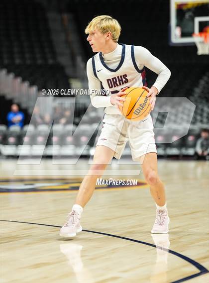 Thumbnail 2 in Denver South vs Dakota Ridge (Ball Arena) photogallery.