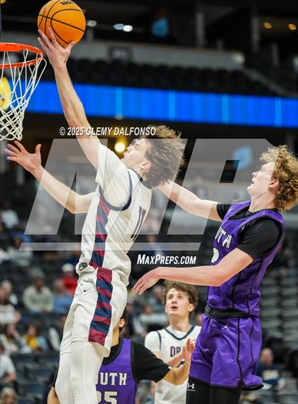 Thumbnail 2 in Denver South vs Dakota Ridge (Ball Arena) photogallery.