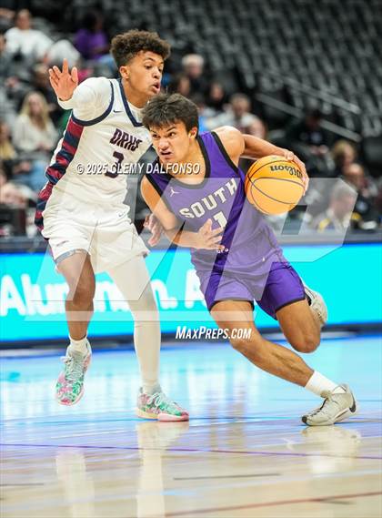 Thumbnail 3 in Denver South vs Dakota Ridge (Ball Arena) photogallery.