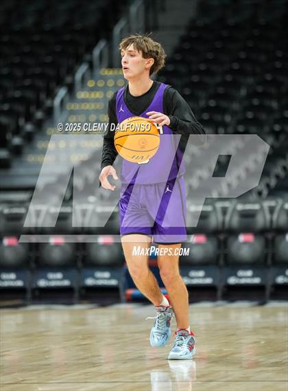 Thumbnail 2 in Denver South vs Dakota Ridge (Ball Arena) photogallery.