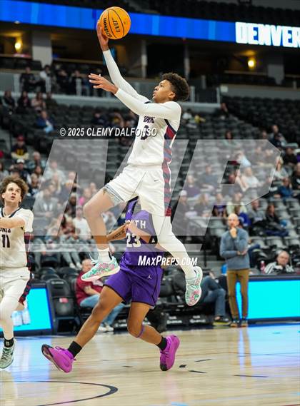 Thumbnail 1 in Denver South vs Dakota Ridge (Ball Arena) photogallery.