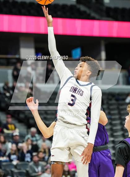 Thumbnail 2 in Denver South vs Dakota Ridge (Ball Arena) photogallery.