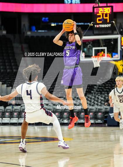 Thumbnail 3 in Denver South vs Dakota Ridge (Ball Arena) photogallery.