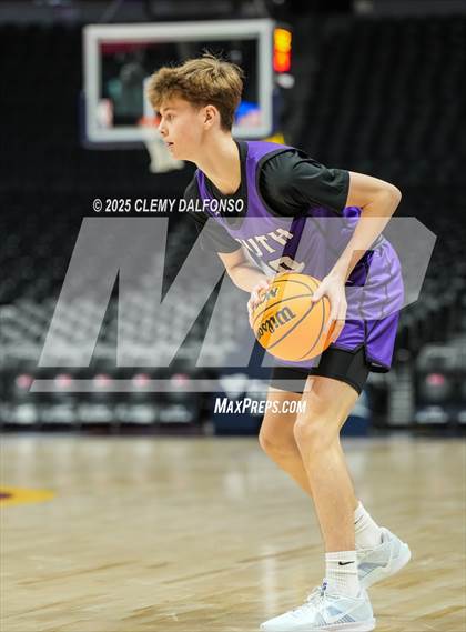 Thumbnail 3 in Denver South vs Dakota Ridge (Ball Arena) photogallery.