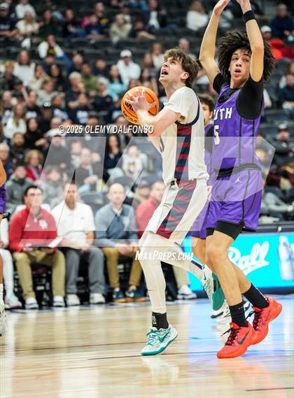 Thumbnail 3 in Denver South vs Dakota Ridge (Ball Arena) photogallery.