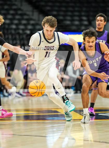 Thumbnail 3 in Denver South vs Dakota Ridge (Ball Arena) photogallery.