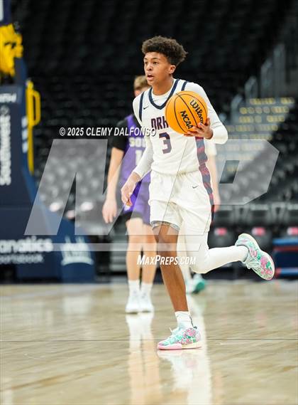 Thumbnail 2 in Denver South vs Dakota Ridge (Ball Arena) photogallery.