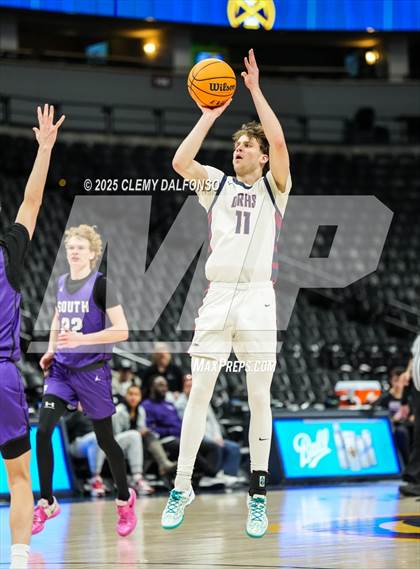 Thumbnail 3 in Denver South vs Dakota Ridge (Ball Arena) photogallery.