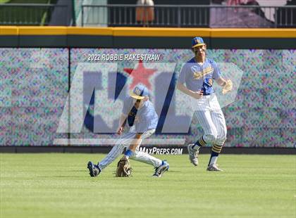 Thumbnail 3 in Nazareth vs. Kennard (UIL 1A Baseball Semifinal) photogallery.