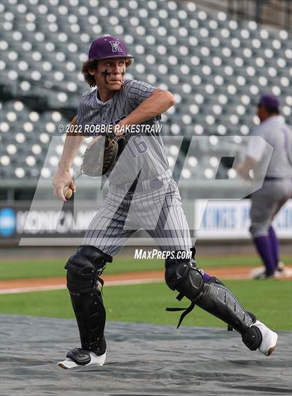 Thumbnail 3 in Nazareth vs. Kennard (UIL 1A Baseball Semifinal) photogallery.
