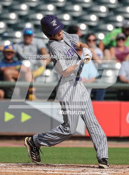 Thumbnail 3 in Nazareth vs. Kennard (UIL 1A Baseball Semifinal) photogallery.