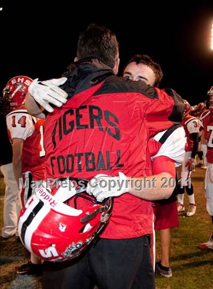 Thumbnail 3 in Elsinore vs. Summit (CIF SS Eastern Division Final) photogallery.