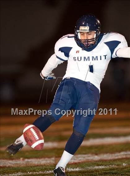 Thumbnail 3 in Elsinore vs. Summit (CIF SS Eastern Division Final) photogallery.