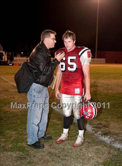 Thumbnail 2 in Elsinore vs. Summit (CIF SS Eastern Division Final) photogallery.