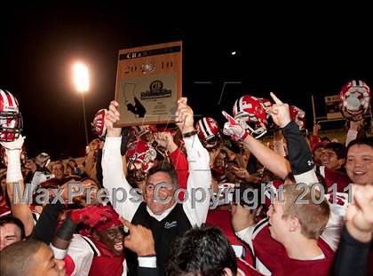 Thumbnail 2 in Elsinore vs. Summit (CIF SS Eastern Division Final) photogallery.