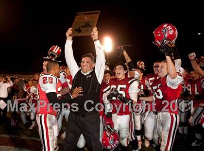Thumbnail 3 in Elsinore vs. Summit (CIF SS Eastern Division Final) photogallery.