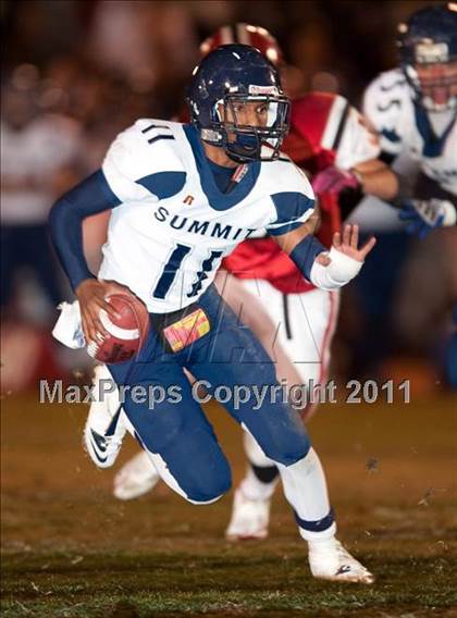Thumbnail 2 in Elsinore vs. Summit (CIF SS Eastern Division Final) photogallery.