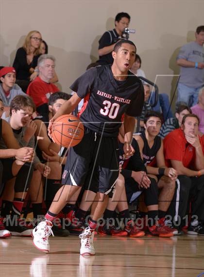 Thumbnail 2 in Harvard-Westlake vs. Catalina Foothills (MaxPreps Holiday Classic) photogallery.