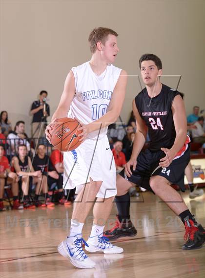 Thumbnail 2 in Harvard-Westlake vs. Catalina Foothills (MaxPreps Holiday Classic) photogallery.