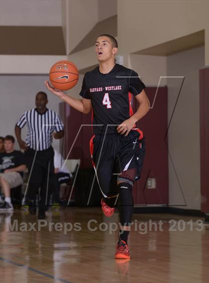 Thumbnail 2 in Harvard-Westlake vs. Catalina Foothills (MaxPreps Holiday Classic) photogallery.