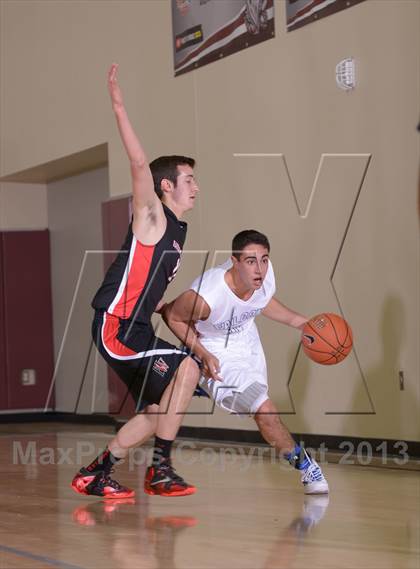 Thumbnail 2 in Harvard-Westlake vs. Catalina Foothills (MaxPreps Holiday Classic) photogallery.