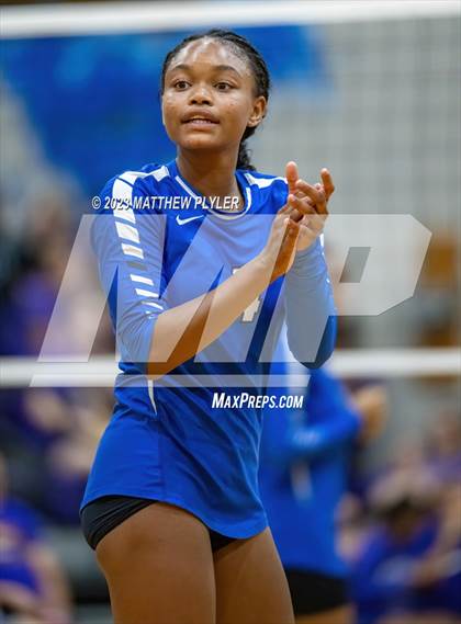 Thumbnail 3 in St. Pauls @ Jack Britt photogallery.