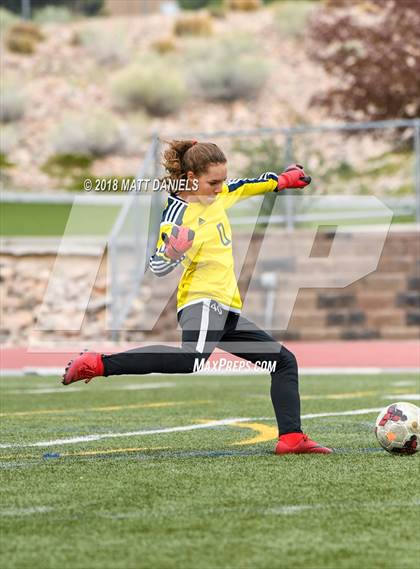 Thumbnail 1 in Skyline @ Ponderosa (CHSAA 4A 1st Round Playoff) photogallery.