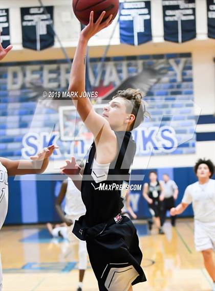 Thumbnail 2 in Apollo vs. Deer Valley (Sunnyslope Hoopsgiving Tournament) photogallery.