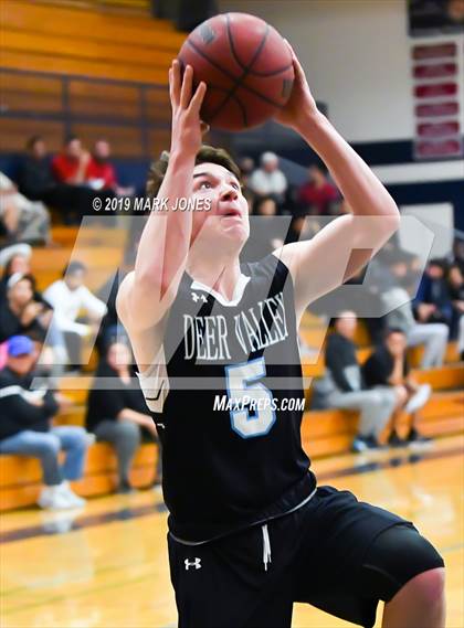 Thumbnail 2 in Apollo vs. Deer Valley (Sunnyslope Hoopsgiving Tournament) photogallery.