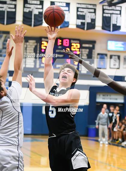 Thumbnail 1 in Apollo vs. Deer Valley (Sunnyslope Hoopsgiving Tournament) photogallery.