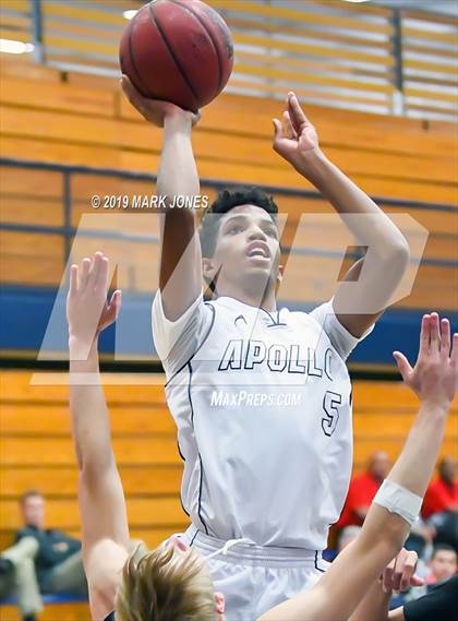 Thumbnail 2 in Apollo vs. Deer Valley (Sunnyslope Hoopsgiving Tournament) photogallery.