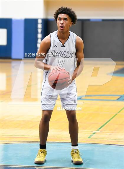 Thumbnail 2 in Apollo vs. Deer Valley (Sunnyslope Hoopsgiving Tournament) photogallery.