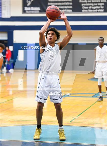 Thumbnail 3 in Apollo vs. Deer Valley (Sunnyslope Hoopsgiving Tournament) photogallery.