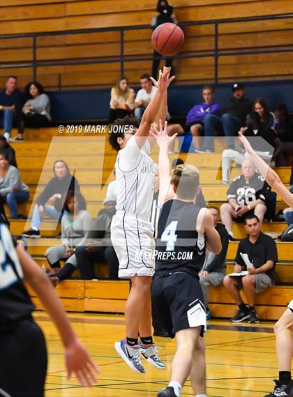 Thumbnail 1 in Apollo vs. Deer Valley (Sunnyslope Hoopsgiving Tournament) photogallery.