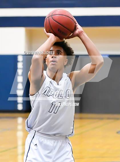 Thumbnail 1 in Apollo vs. Deer Valley (Sunnyslope Hoopsgiving Tournament) photogallery.