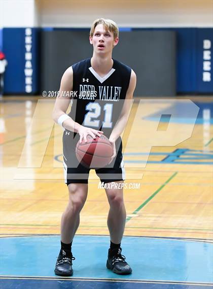 Thumbnail 1 in Apollo vs. Deer Valley (Sunnyslope Hoopsgiving Tournament) photogallery.