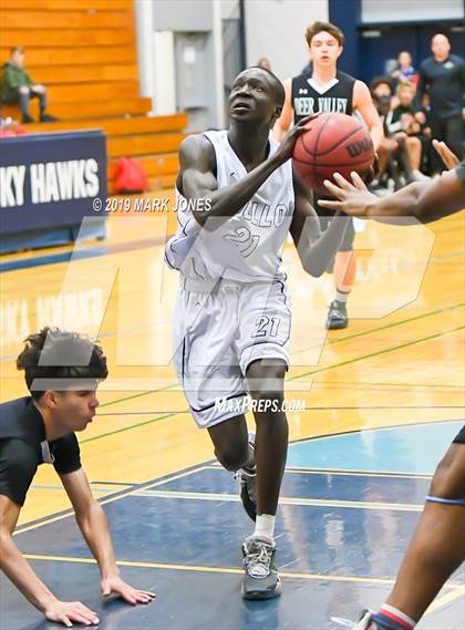 Thumbnail 3 in Apollo vs. Deer Valley (Sunnyslope Hoopsgiving Tournament) photogallery.