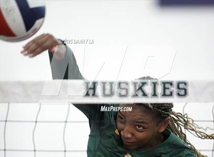 Thumbnail 1 in Georgetown Visitation Prep vs. Charles J. Colgan photogallery.