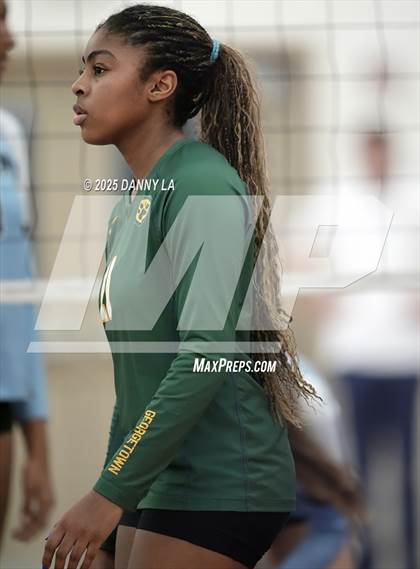 Thumbnail 1 in Georgetown Visitation Prep vs. Charles J. Colgan photogallery.
