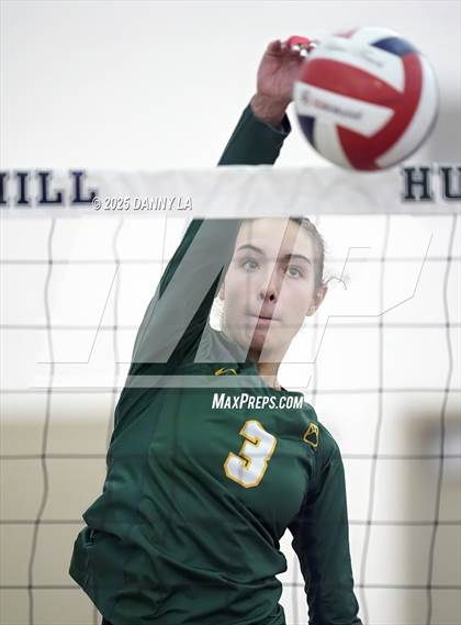Thumbnail 2 in Georgetown Visitation Prep vs. Charles J. Colgan photogallery.