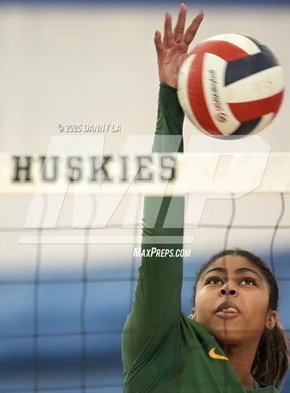 Thumbnail 1 in Georgetown Visitation Prep vs. Charles J. Colgan photogallery.