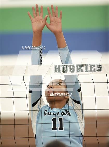 Thumbnail 3 in Georgetown Visitation Prep vs. Charles J. Colgan photogallery.