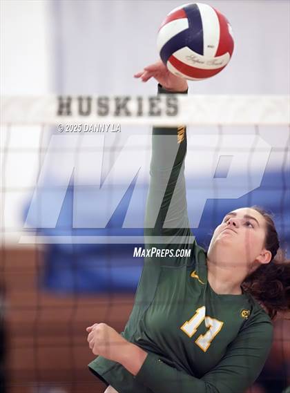 Thumbnail 2 in Georgetown Visitation Prep vs. Charles J. Colgan photogallery.