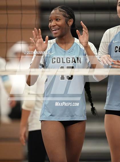 Thumbnail 2 in Georgetown Visitation Prep vs. Charles J. Colgan photogallery.