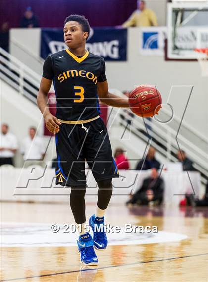 Thumbnail 2 in Archbishop Carroll vs. Simeon (Spalding HoopHall Classic) photogallery.