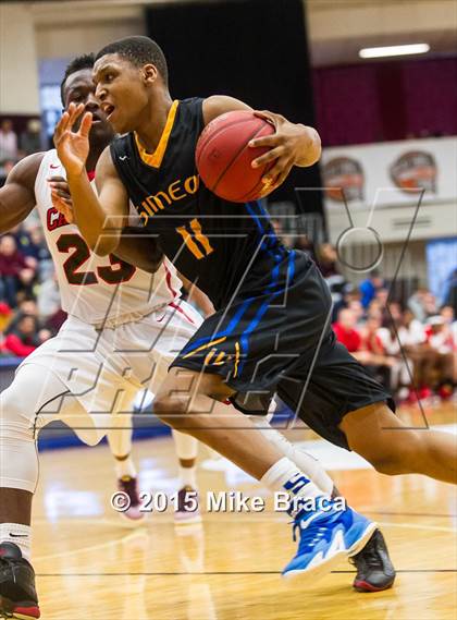 Thumbnail 3 in Archbishop Carroll vs. Simeon (Spalding HoopHall Classic) photogallery.