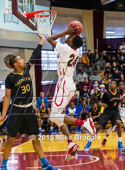 Thumbnail 2 in Archbishop Carroll vs. Simeon (Spalding HoopHall Classic) photogallery.