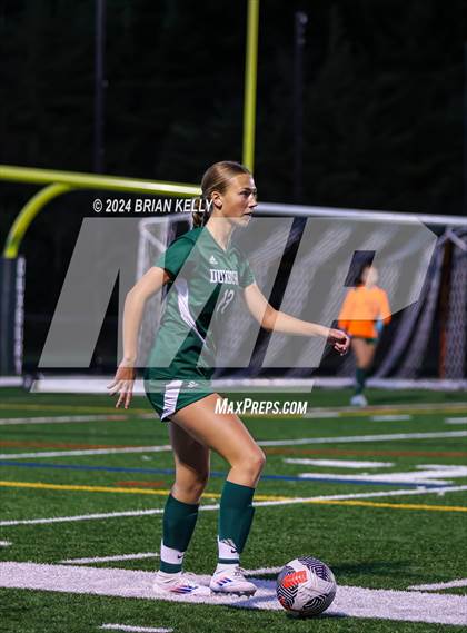 Thumbnail 2 in Hingham @ Duxbury photogallery.