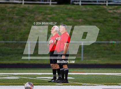 Thumbnail 2 in Hingham @ Duxbury photogallery.