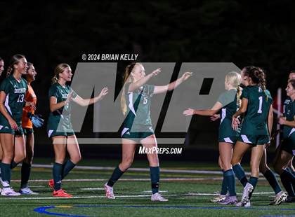 Thumbnail 2 in Hingham @ Duxbury photogallery.
